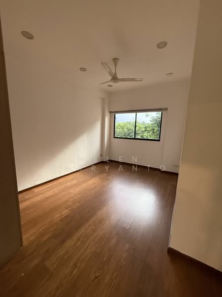 Spanish Village, 62 Farrer Road, 3 Bedrooms, 2,056 sqft, Condominium For Rent, by Helen Herryanto, 22244165 - PropertyGuru.com.sg