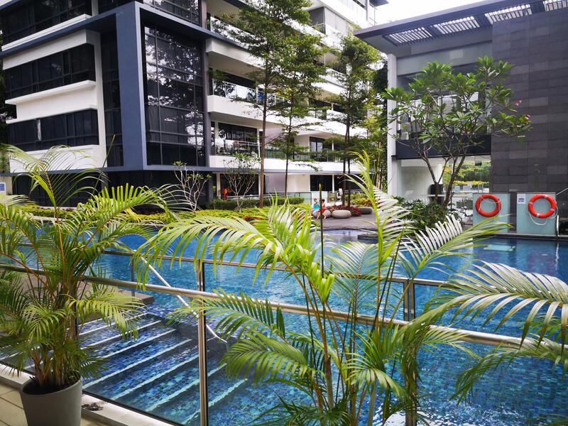 Treasure on Balmoral, 5 Balmoral Road, 3 Bedrooms, 2,670 sqft, Apartment For Rent, by PC Kat, 22248877 - Pool area - PropertyGuru.com.sg