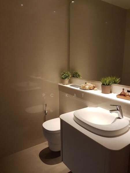 Treasure on Balmoral, 5 Balmoral Road, 3 Bedrooms, 2,670 sqft, Apartment For Rent, by PC Kat, 22248877 - PropertyGuru.com.sg