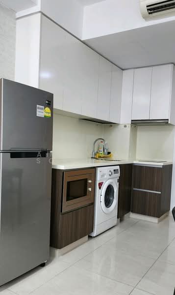 La Fiesta, Sengkang Square, 1 Bedroom, 431 sqft, Condominium For Rent, by Amy Kuah Soh Hong, 22253432 - PropertyGuru.com.sg