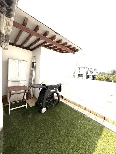 The Capri, 78 Stevens Road, Tanglin / Holland / Bukit Timah, 3 Bedrooms, 1,750 sqft, Apartment For Rent, by Jade Goh, 22263228 - PropertyGuru.com.sg