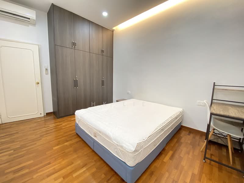 Horizon Towers, 15 Leonie Hill Road, Room Rental, 250 sqft, Condominium For Rent, by HK LIE, 22267094 - PropertyGuru.com.sg