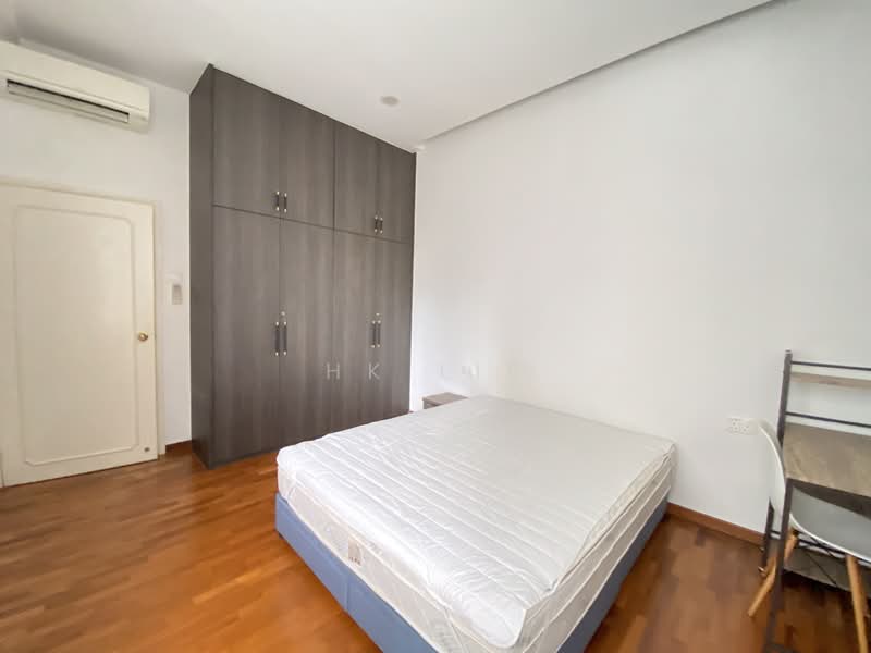 Horizon Towers, 15 Leonie Hill Road, Room Rental, 250 sqft, Condominium For Rent, by HK LIE, 22267094 - PropertyGuru.com.sg