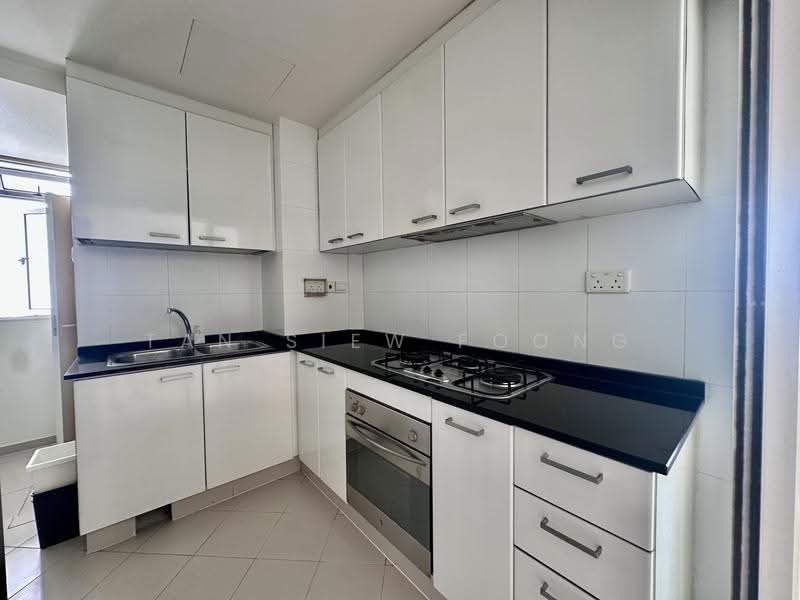 Meraprime, 301 Jalan Bukit Ho Swee, Alexandra / Commonwealth, 3 Bedrooms, 1,173 sqft, Condominium For Rent, by Tan Siew Foong, 22273653 - Kitchen - PropertyGuru.com.sg