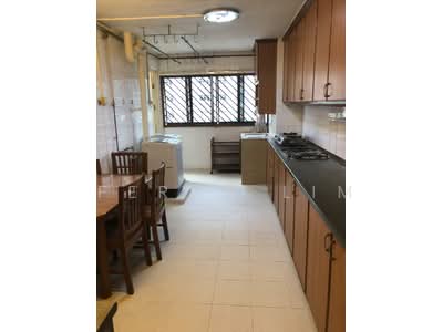For Rent - 24 Hougang Avenue 3