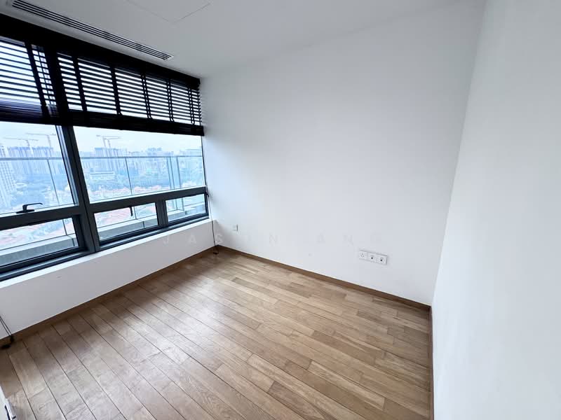 Concourse Skyline, 300 Beach Road, 2 Bedrooms, 1,163 sqft, Condominium For Rent, by Jason Ang, 22275974 - Common bedroom - PropertyGuru.com.sg