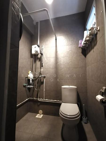 319 Clementi Avenue 4, 319 Clementi Avenue 4, Buona Vista / West Coast / Clementi New Town, 2 Bedrooms, 732 sqft, HDB Flat For Rent, by Ron Ng Wai Kok, 22277751 - PropertyGuru.com.sg
