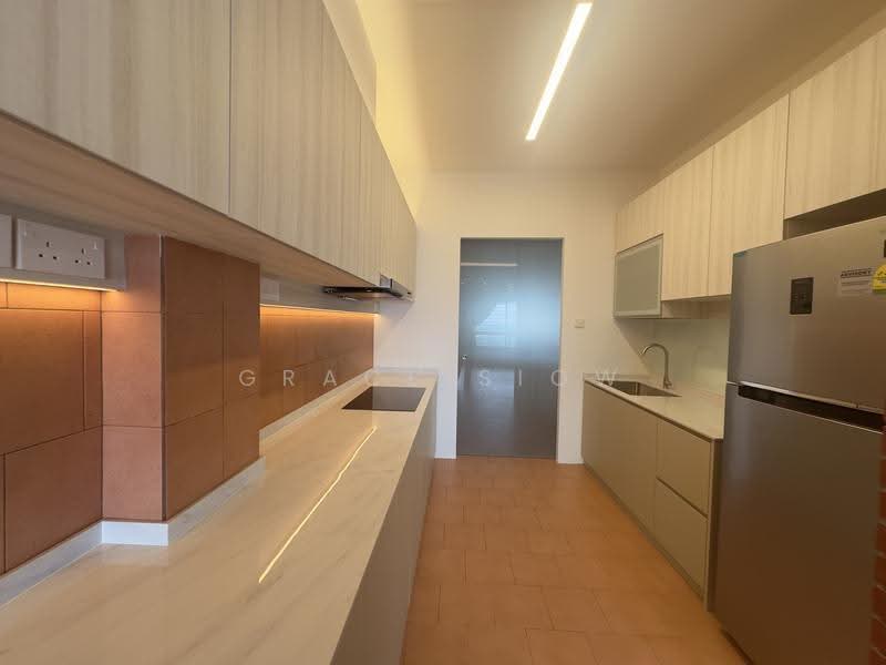 Ridgewood Condominium, 1 Ridgewood Close, Tanglin / Holland / Bukit Timah, 3 Bedrooms, 1,744 sqft, Condominium For Rent, by Grace Siow, 22280837 - Kitchen - PropertyGuru.com.sg