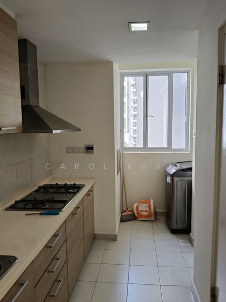 La Casa, 64 Woodlands Drive 16, 3 Bedrooms, 1,184 sqft, Condominium For Rent, by Carol Kuan, 22290245 - PropertyGuru.com.sg