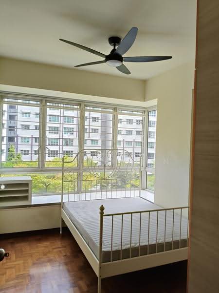La Casa, 64 Woodlands Drive 16, 3 Bedrooms, 1,184 sqft, Condominium For Rent, by Carol Kuan, 22290245 - PropertyGuru.com.sg