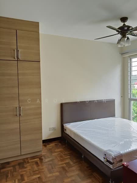 La Casa, 64 Woodlands Drive 16, 3 Bedrooms, 1,184 sqft, Condominium For Rent, by Carol Kuan, 22290245 - PropertyGuru.com.sg
