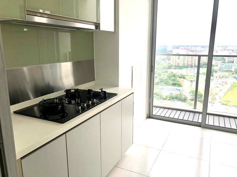 Sky @ Eleven, 7 Thomson Lane, 4 Bedrooms, 2,713 sqft, Condominium For Rent, by Chen Kwee Fong, 22290308 - PropertyGuru.com.sg