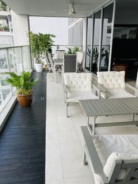 Sky @ Eleven, 7 Thomson Lane, 4 Bedrooms, 2,713 sqft, Condominium For Rent, by Chen Kwee Fong, 22290308 - PropertyGuru.com.sg