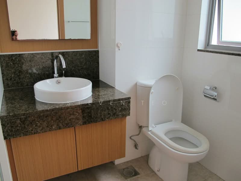 Junior Master Bathroom