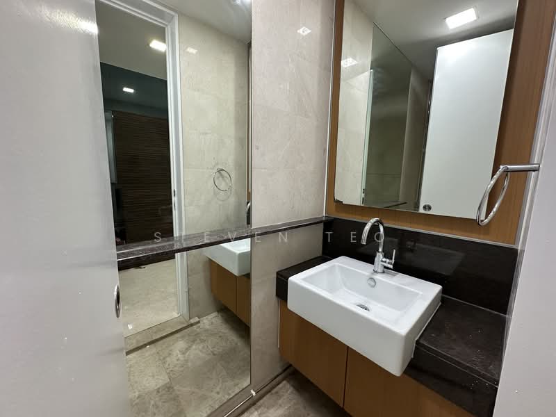 The Imperial, 5 Jalan Rumbia, 4 Bedrooms, 1,905 sqft, Condominium For Rent, by Steven Teo, 22291828 - Powder Room - PropertyGuru.com.sg