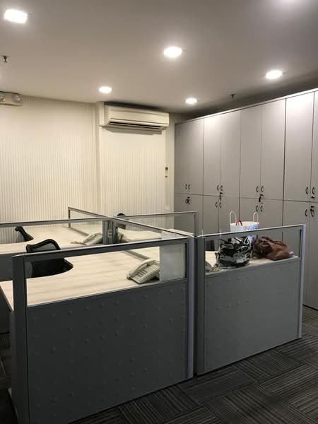 Pioneer Centre, 1 Soon Lee Street, 1,700 sqft, Factory / Workshop (B2) For Rent, by Becky Li, 22294102 - CommercialGuru.com.sg