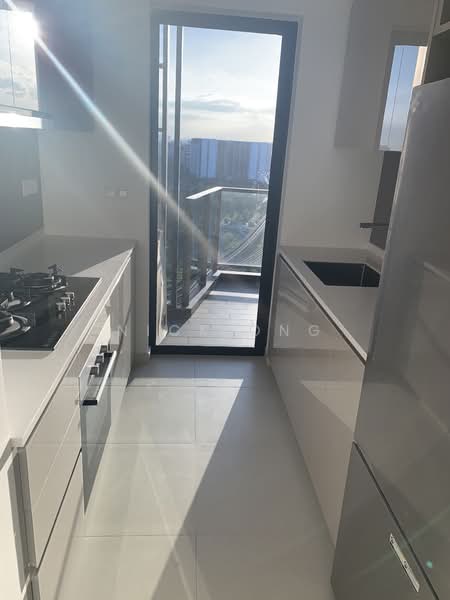 Lake Grande, 10 Jurong Lake Link, 3 Bedrooms, 1,012 sqft, Condominium For Rent, by Nick Ong, 22297537 - PropertyGuru.com.sg