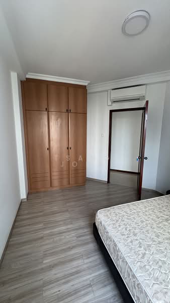 Northoaks, 20 Woodlands Cresent, 3 Bedrooms, 1,292 sqft, Condominium For Rent, by Tsang John, 22304181 - PropertyGuru.com.sg