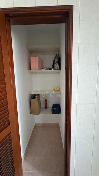Northoaks, 20 Woodlands Cresent, 3 Bedrooms, 1,292 sqft, Condominium For Rent, by Tsang John, 22304181 - PropertyGuru.com.sg