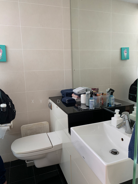 Twin Regency, 28 Kim Tian Road, 3 Bedrooms, 1,227 sqft, Condominium For Rent, by Xynde Goh, 22308779 - PropertyGuru.com.sg