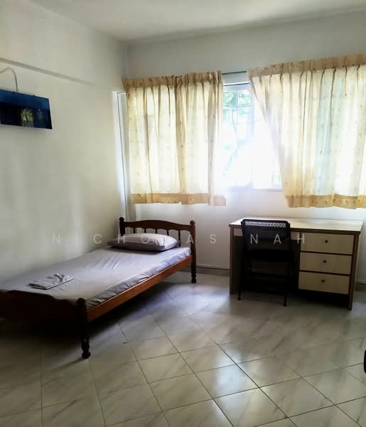 319 Serangoon Avenue 2, 319 Serangoon Avenue 2, Hougang / Punggol / Sengkang, Room Rental, 140 sqft, HDB Flat For Rent, by Nicholas Nah, 22327456 - PropertyGuru.com.sg