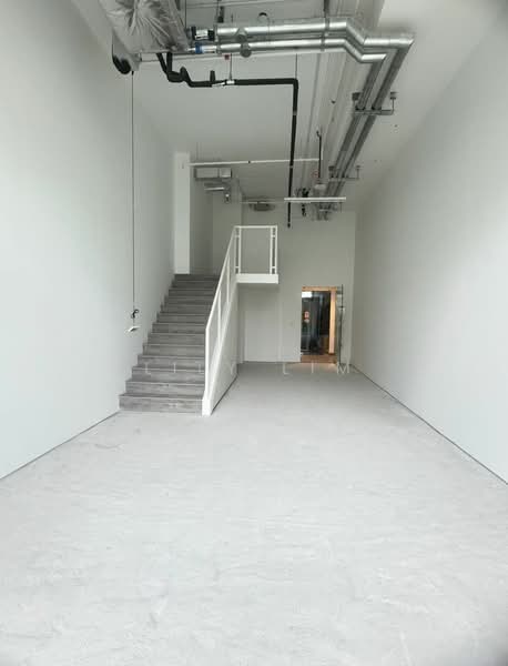 Woods Square, 6 Woodlands Square, 506 sqft, Office For Rent, by Lily Lim, 22333290 - CommercialGuru.com.sg