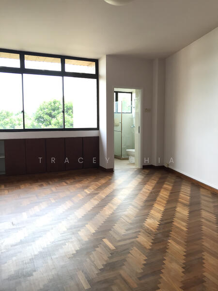 Garden Apartment, 25 Orange Grove Road, 3 Bedrooms, 2,476 sqft, Apartment For Rent, by Tracey Chia, 22336198 - Revarnished parquet flooring in all bedrooms  - PropertyGuru.com.sg
