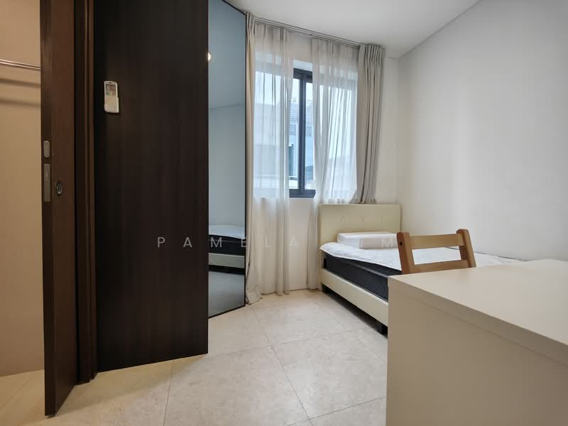 Robinson Suites, 50 Robinson Road, 2 Bedrooms, 603 sqft, Condominium For Rent, by Pamela Lim, 22339058 - PropertyGuru.com.sg