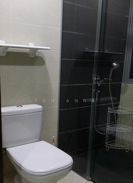 Centra Studios, 25 Lorong 25 Geylang, Eunos / Geylang / Paya Lebar, 1 Bedroom, 484 sqft, Condominium For Rent, by Tan Anna, 22340624 - Bathroom - PropertyGuru.com.sg