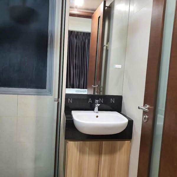 Centra Studios, 25 Lorong 25 Geylang, Eunos / Geylang / Paya Lebar, 1 Bedroom, 484 sqft, Condominium For Rent, by Tan Anna, 22340624 - Bathroom - PropertyGuru.com.sg