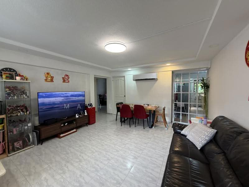 129 Kim Tian Road, 129 Kim Tian Road, Alexandra / Commonwealth, 3 Bedrooms, 947 sqft, HDB Flat For Rent, by Marilyn Yee, 22342476 - Living Room - PropertyGuru.com.sg
