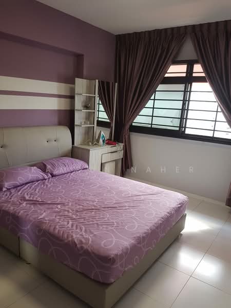 688B Choa Chu Kang Drive, 688B Choa Chu Kang Drive, 3 Bedrooms, 1,100 sqft, HDB Flat For Rent, by Kamrun Naher, 22342661 - PropertyGuru.com.sg