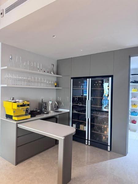 Marina Bay Suites, 3 Central Boulevard, Boat Quay / Raffles Place / Marina, 4 Bedrooms, 2,681 sqft, Apartment For Rent, by Cynthia Pang, 22348382 - Kitchen - PropertyGuru.com.sg
