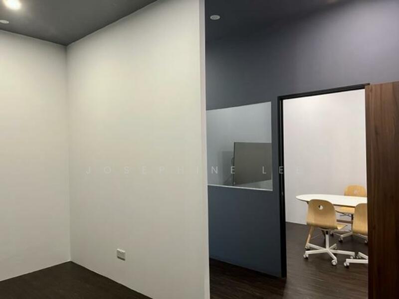 CT Hub 2, 114 Lavender Street, 1,066 sqft, Light Industrial (B1) For Rent, by Josephine Lee, 22348440 - Meeting Room - CommercialGuru.com.sg