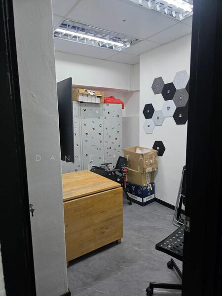 Textile Centre, 200 Jalan Sultan, 883 sqft, Office For Rent, by Daniel Tan - 陈振宏, 22354709 - CommercialGuru.com.sg