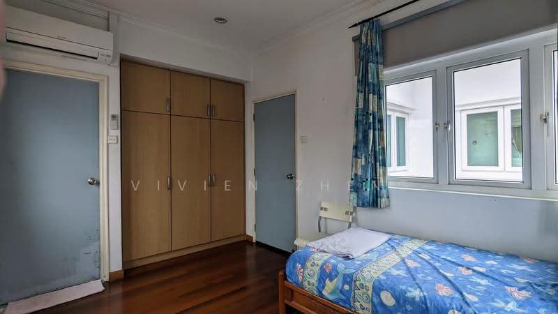 Bedroom with attached bathroom, mins walk to Serangoon MRT/Nex, Recreation Lane, Hougang / Punggol / Sengkang, Room Rental, 300 sqft, Semi-Detached House For Rent, by Vivien Zheng, 22361635 - PropertyGuru.com.sg