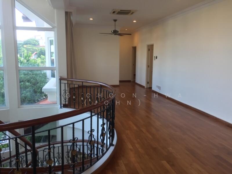 2nd floor family area seen from landing.