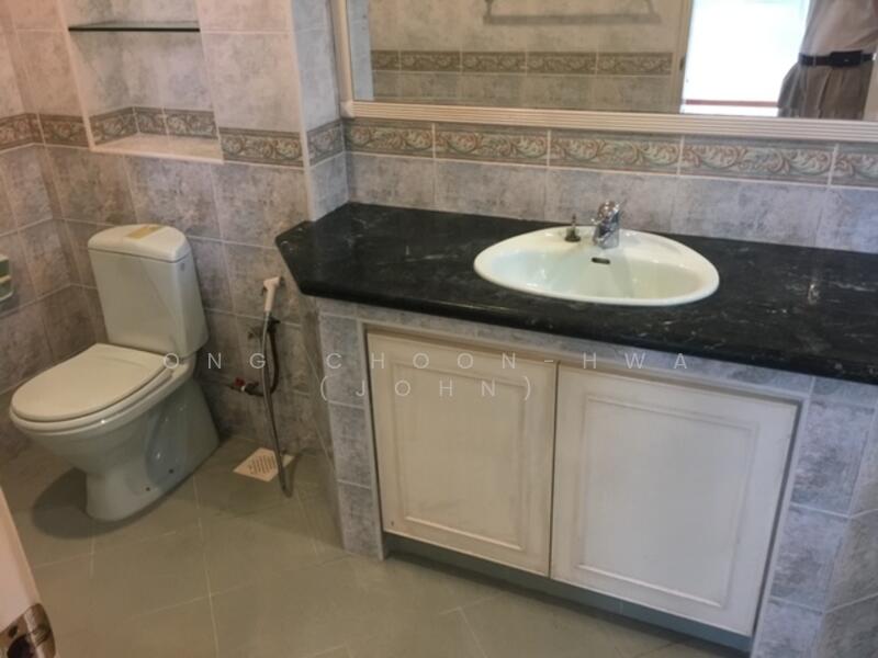 Oriele Crescent , Raffles Park Bungalow House For Sale at S$ 25,000,000 | PropertyGuru Singapore - Powder room on lst floor.