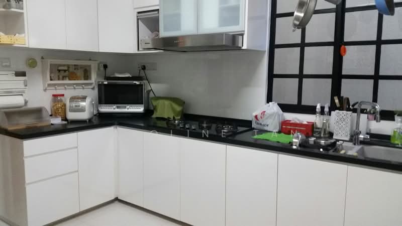 La Quinta Park, 4 Chuan Walk, 4 Bedrooms, 3,500 sqft, Terraced House For Rent, by Caroline Tan, 22375187 - PropertyGuru.com.sg