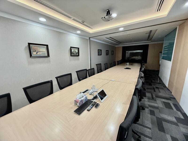 Gateway East, 152 Beach Road, 11,645 sqft, Office For Rent, by Janet Tsc ( 张曉菁 ), 22383693 - CommercialGuru.com.sg