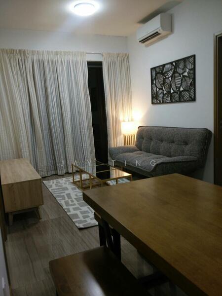 Lakeville, 1 Jurong Lake Link, 2 Bedrooms, 732 sqft, Condominium For Rent, by Jay Ting, 22389207 - PropertyGuru.com.sg