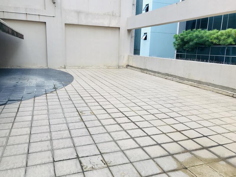 Large Floor Plate with Lift Access: Office/Lifestyle/Showroom/Retail/Entertainment/F&B, Hong Kong St, Boat Quay / Raffles Place / Marina, 5,114 sqft, Office For Rent, by Torie Frances Doshi, 22423025 - CommercialGuru.com.sg