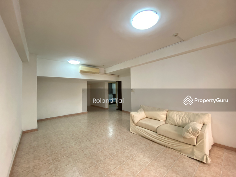 For Rent - International Plaza
