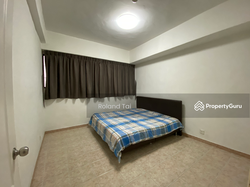 For Rent - International Plaza