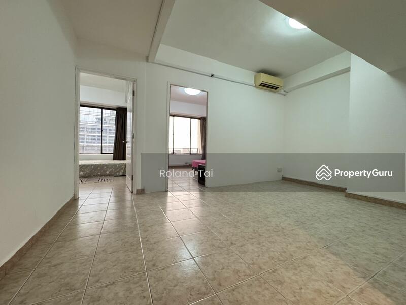 For Rent - International Plaza