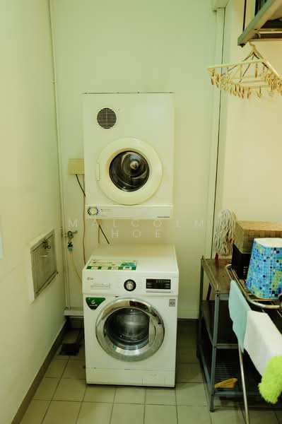 Astoria Park, 34 Lorong Mydin, 2 Bedrooms, 1,001 sqft, Condominium For Rent, by Malcolm Hoe, 22435958 - PropertyGuru.com.sg