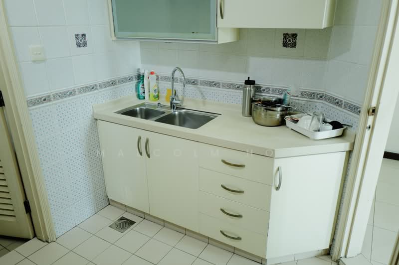 Astoria Park, 34 Lorong Mydin, 2 Bedrooms, 1,001 sqft, Condominium For Rent, by Malcolm Hoe, 22435958 - PropertyGuru.com.sg