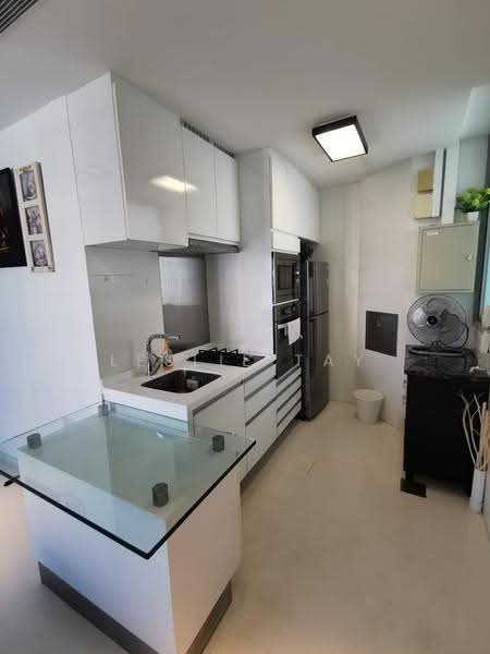 Nathan Residences, 25 Nathan Road, Tanglin / Holland / Bukit Timah, 1 Bedroom, 1,012 sqft, Condominium For Rent, by Leslie Tay, 22441892 - PropertyGuru.com.sg
