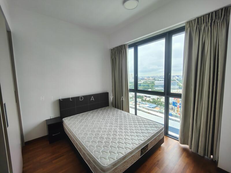 J Gateway, 2 Gateway Drive, 3 Bedrooms, 969 sqft, Condominium For Rent, by Hillda Yap ヒルダー, 22463673 - PropertyGuru.com.sg