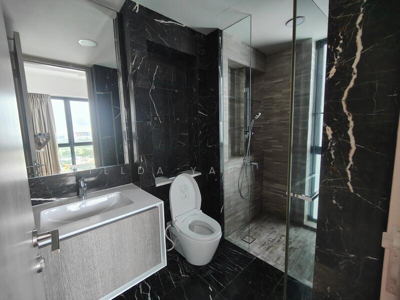 J Gateway, 2 Gateway Drive, 3 Bedrooms, 969 sqft, Condominium For Rent, by Hillda Yap ヒルダー, 22463673 - PropertyGuru.com.sg